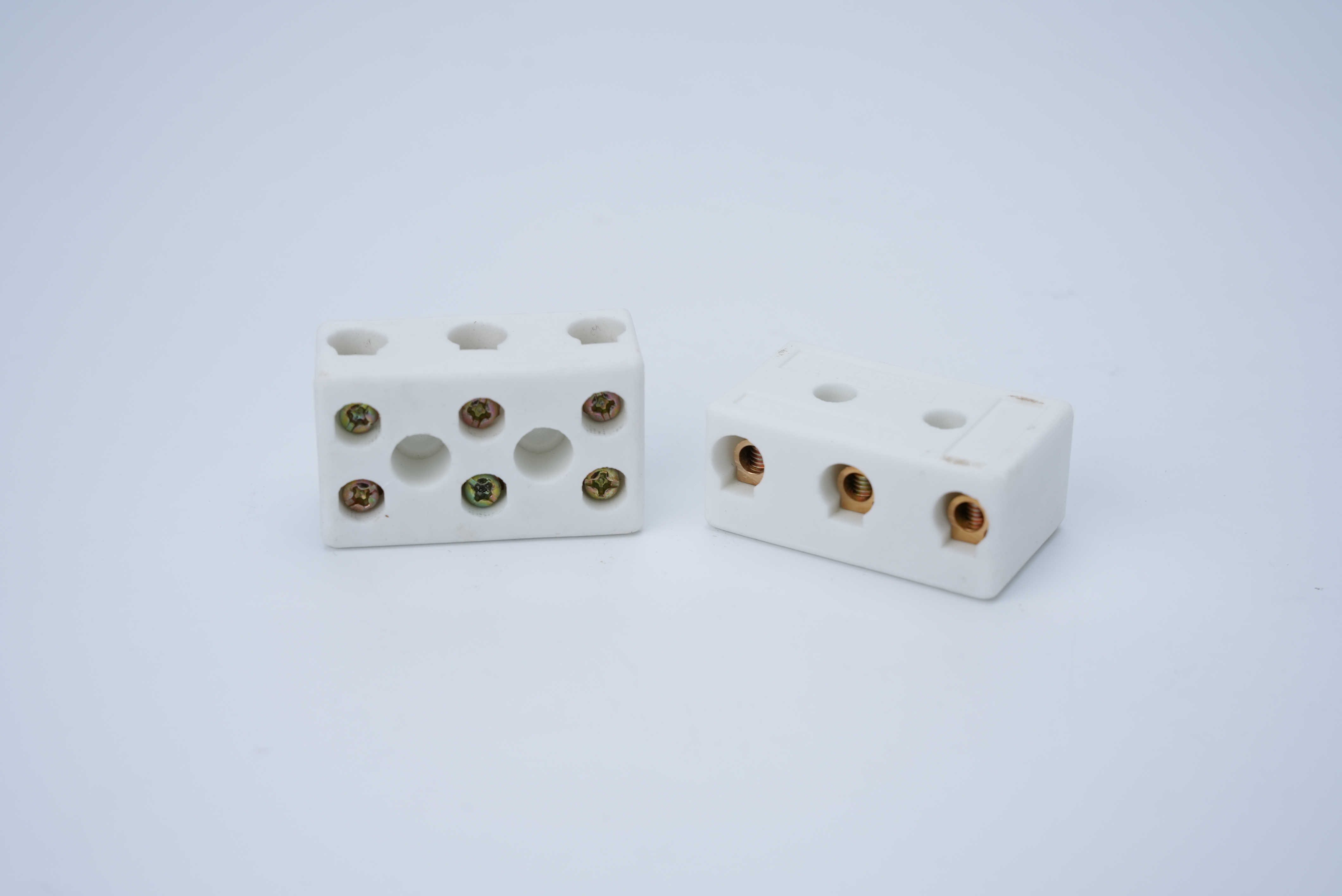 Glaze Ceramic Connector